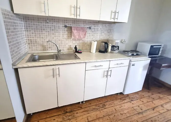 Pin Exclusive 1 Bd Harbiye H2 * 이스탄불