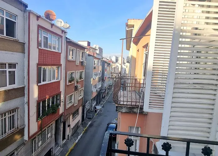 Pin Exclusive 1 Bd Harbiye H2 * 이스탄불